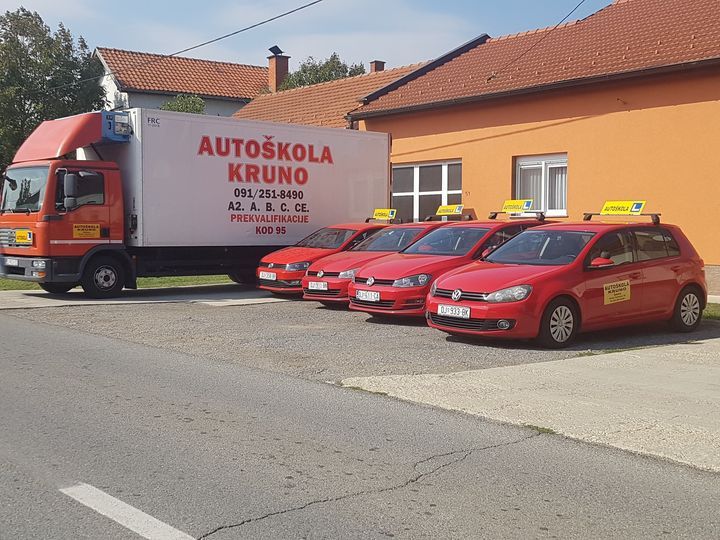 Vozni park Autoškole Kruno